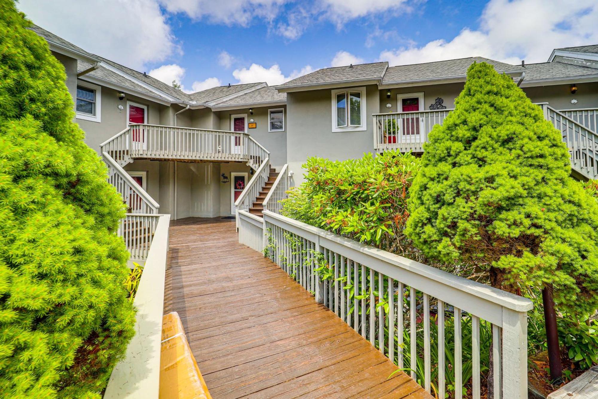 Banner Elk Mountain-View Condo 3 Mi To Skiing! 외부 사진