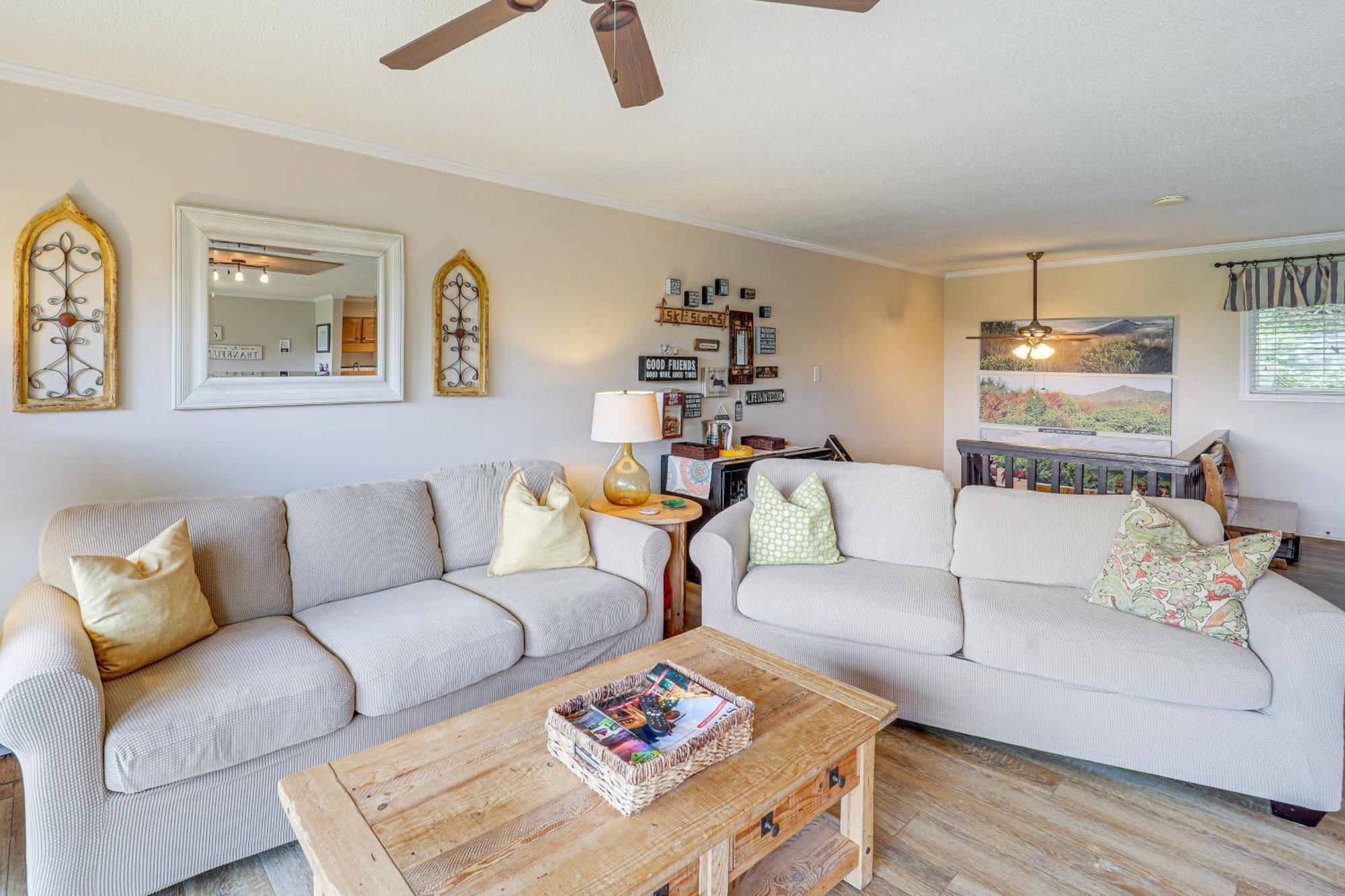 Banner Elk Mountain-View Condo 3 Mi To Skiing! 외부 사진